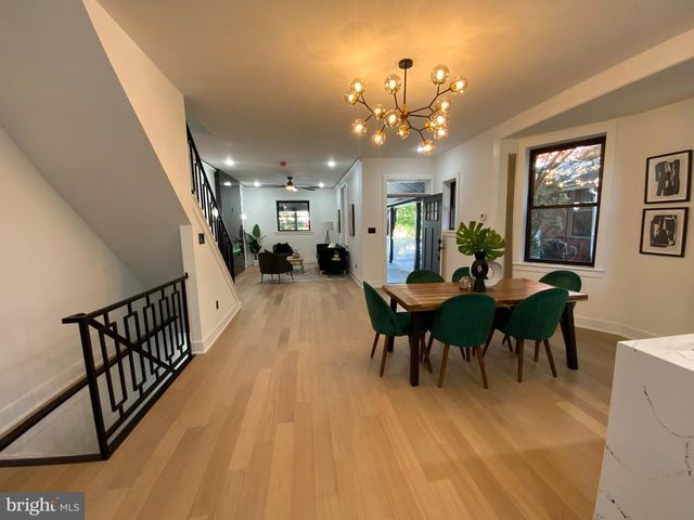 316 W EARLHAM TER, Philadelphia, PA 19144