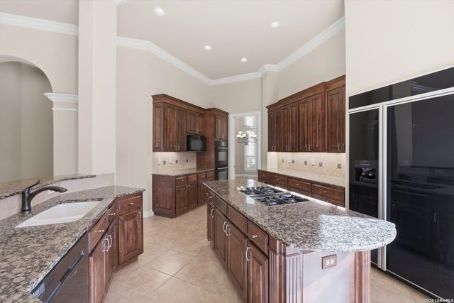 430 Hampton Way, Shavano Park, TX 78249