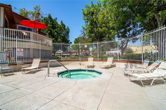 2474 Pleasant Way K, Thousand Oaks, CA 91362