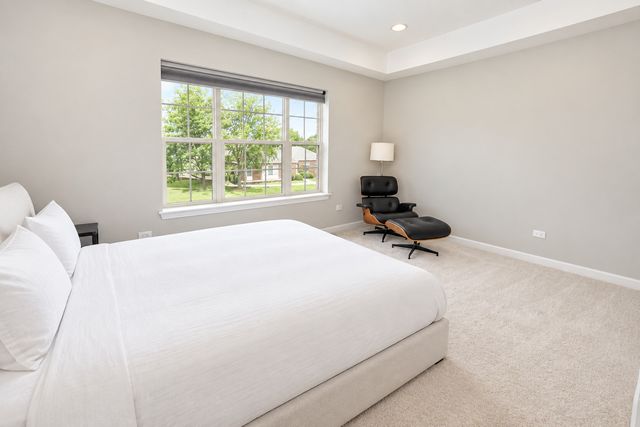 2009 Saipan Drive, Glenview, IL 60026