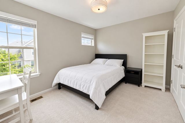 2009 Saipan Drive, Glenview, IL 60026