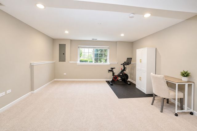 2009 Saipan Drive, Glenview, IL 60026