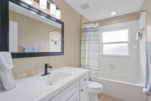 13528 GAVIN ROAD, Dover, FL 33527