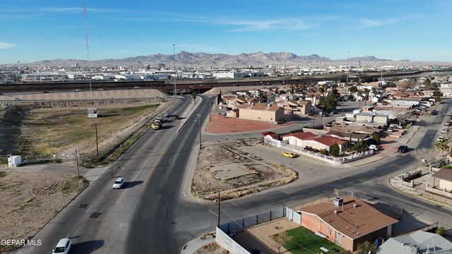 27238 Fonseca Drive, El Paso, TX 79905