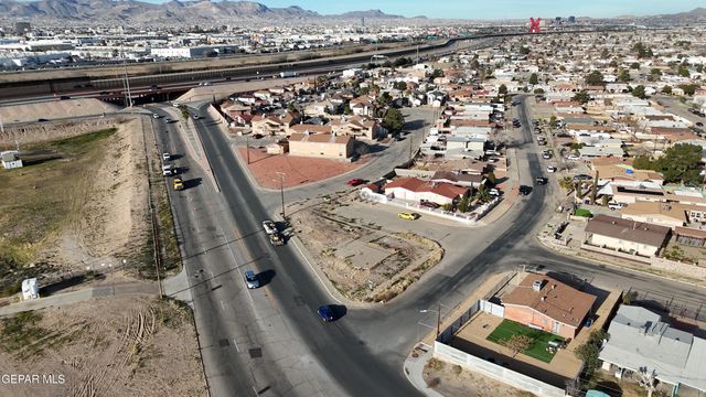 27238 Fonseca Drive, El Paso, TX 79905