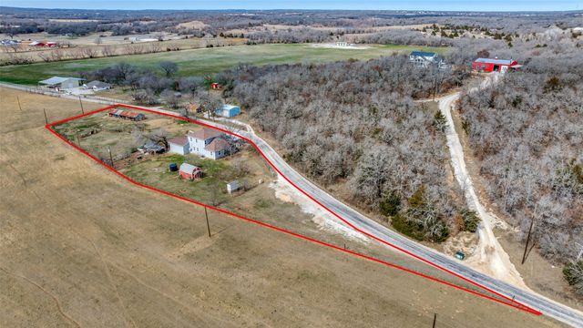 799 County Road 1596, Alvord, TX 76225