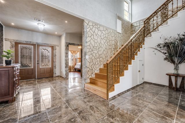 799 County Road 1596, Alvord, TX 76225