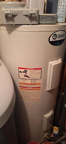 3485 W Shoreline Drive, Columbia City, IN 46725