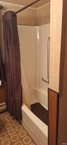 3485 W Shoreline Drive, Columbia City, IN 46725