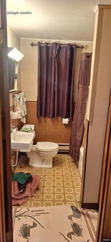 3485 W Shoreline Drive, Columbia City, IN 46725