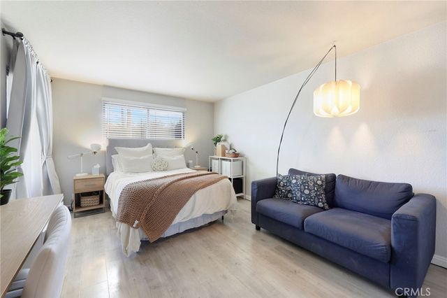 2501 Temple 116, Signal Hill, CA 90755