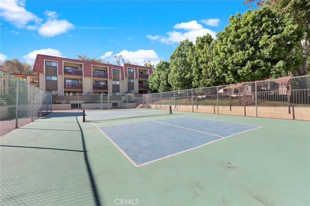 2501 Temple 116, Signal Hill, CA 90755