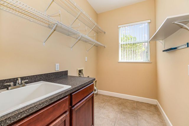 611 Oceanside Boulevard, Melbourne, FL 32903