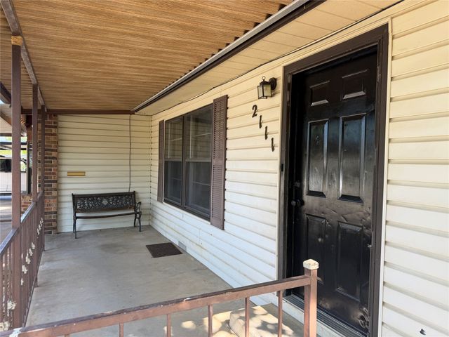 2111 SE 19th Street, Mineral Wells, TX 76067