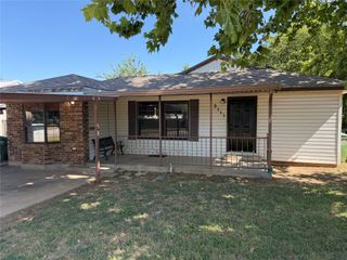 2111 SE 19th Street, Mineral Wells, TX 76067