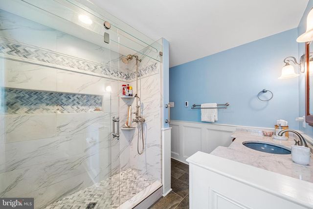 6 CYPRESS LN, Berwyn, PA 19312