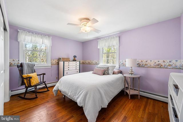 6 CYPRESS LN, Berwyn, PA 19312