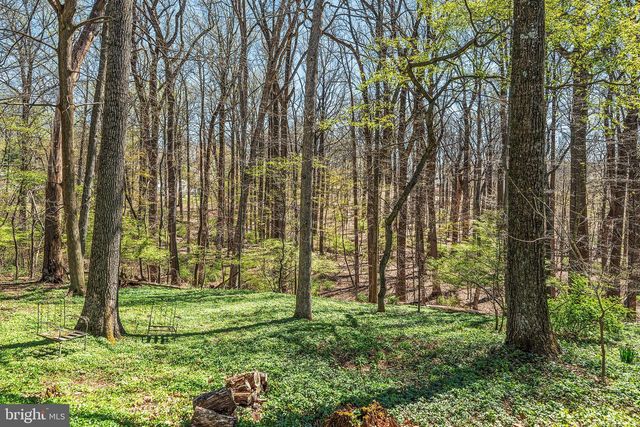 6 CYPRESS LN, Berwyn, PA 19312