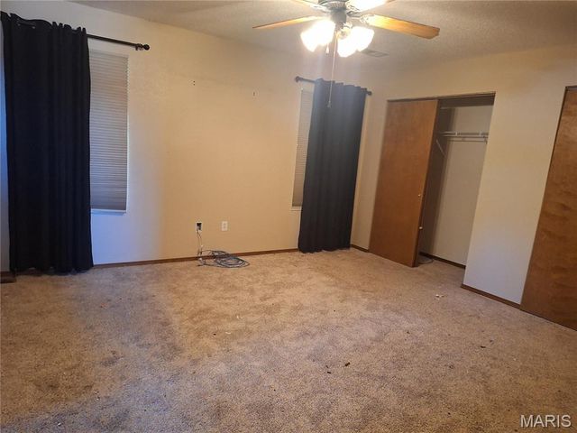835 Clemson Avenue, Fairview Heights, IL 62208