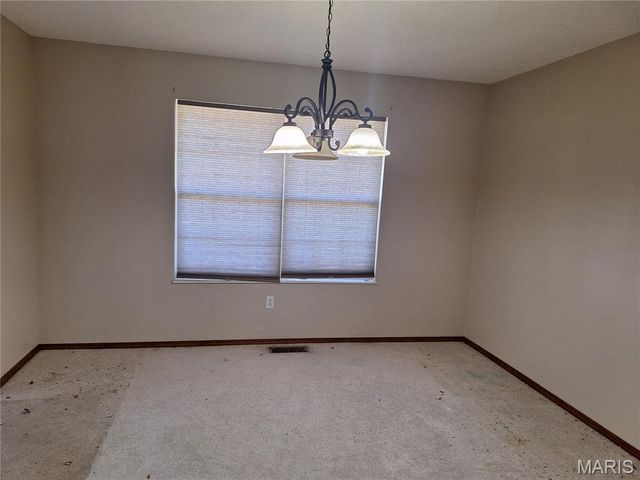 835 Clemson Avenue, Fairview Heights, IL 62208