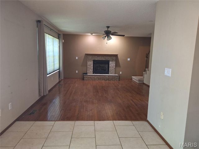 835 Clemson Avenue, Fairview Heights, IL 62208