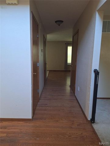 835 Clemson Avenue, Fairview Heights, IL 62208