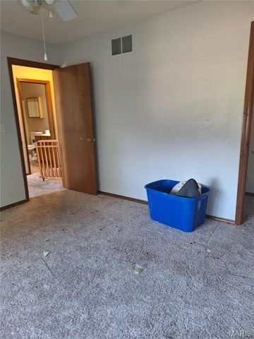 835 Clemson Avenue, Fairview Heights, IL 62208