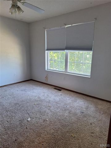 835 Clemson Avenue, Fairview Heights, IL 62208