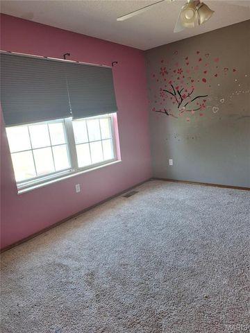 835 Clemson Avenue, Fairview Heights, IL 62208