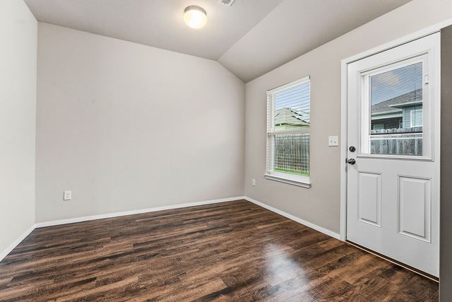 1156 S Ivory Bill Lane, Fayetteville, AR 72701