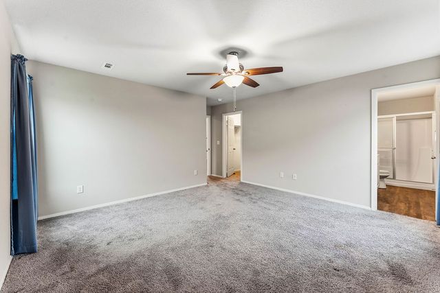 1156 S Ivory Bill Lane, Fayetteville, AR 72701