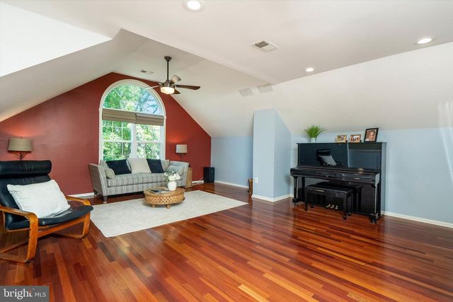 1223 RHOADS DR, Belle Mead, NJ 08502