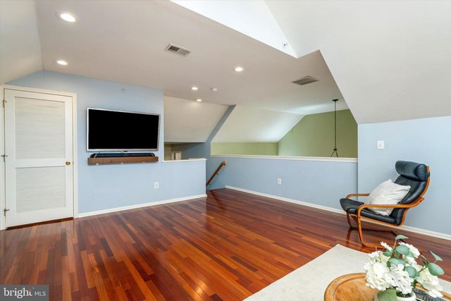 1223 RHOADS DR, Belle Mead, NJ 08502