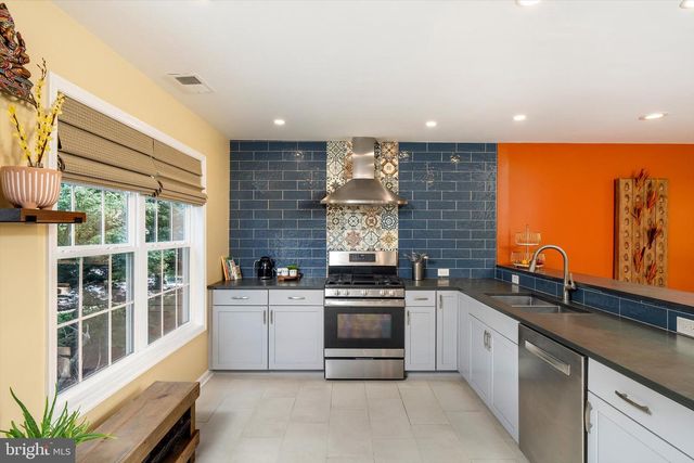 1223 RHOADS DR, Belle Mead, NJ 08502