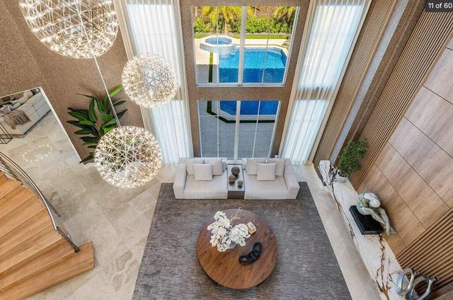 17545 Middlebrook Way, Boca Raton, FL 33496