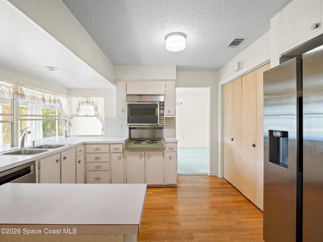 1322 Royal Birkdale Circle, Rockledge, FL 32955