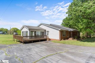 221 Lakeview Drive, Liberty, SC 29657