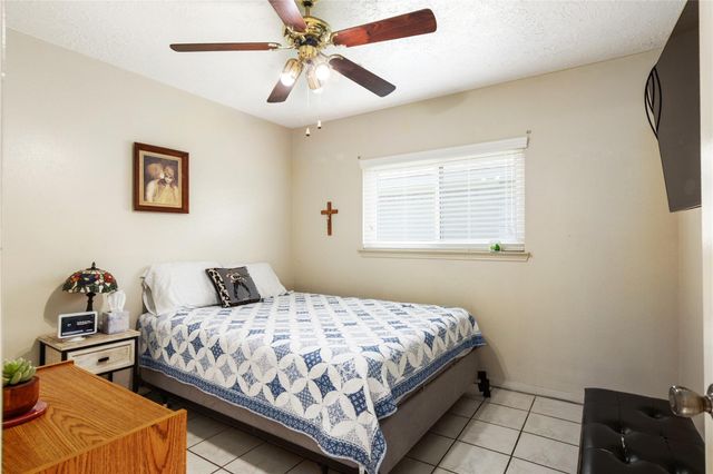 10926 Pigeonwood Drive, Houston, TX 77089