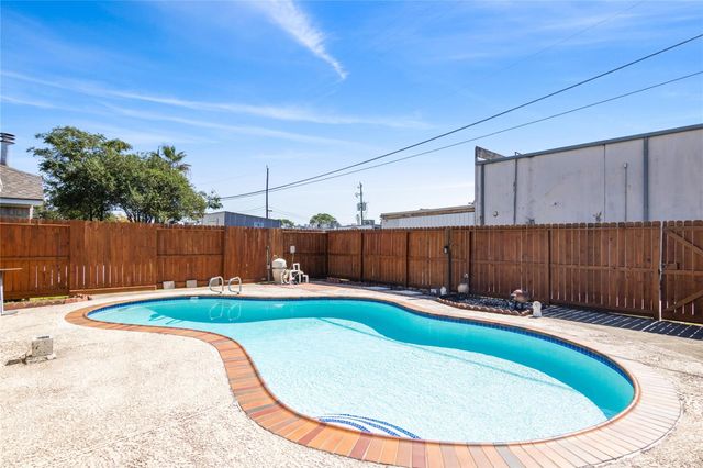 10926 Pigeonwood Drive, Houston, TX 77089