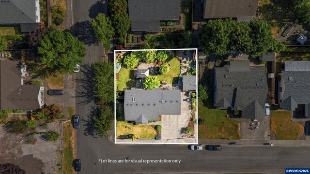 1904 Westport St NW, Salem, OR 97304