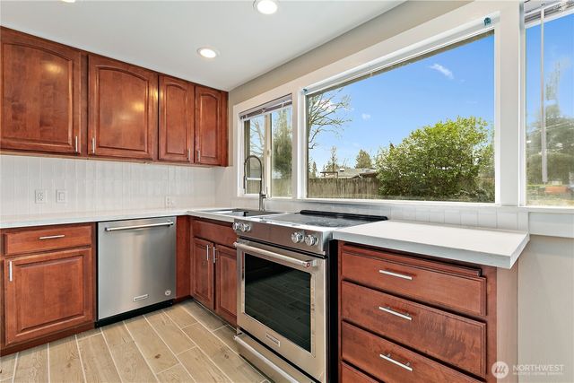 6540 Ardmore Drive SW, Lakewood, WA 98499