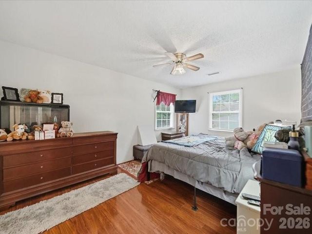 6 Woodland Circle, Granite Falls, NC 28630