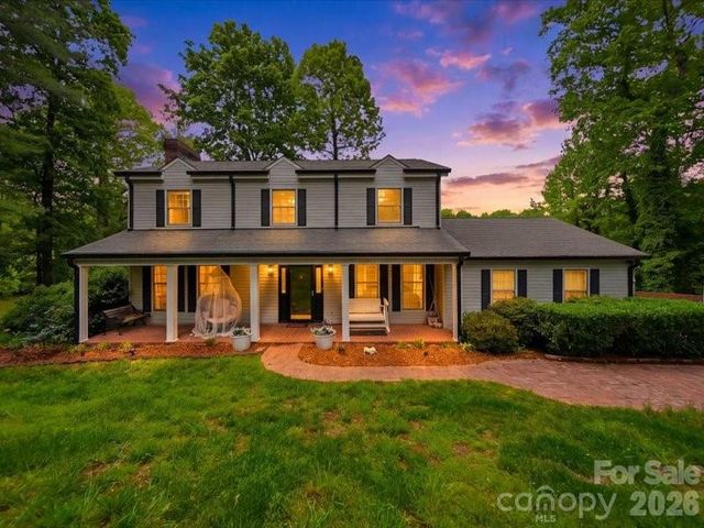 6 Woodland Circle, Granite Falls, NC 28630
