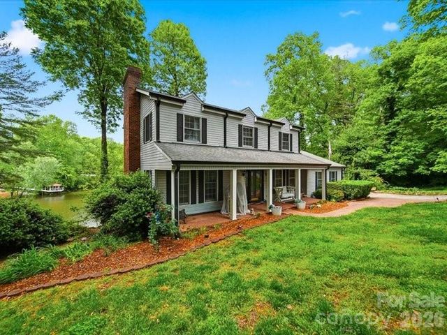 6 Woodland Circle, Granite Falls, NC 28630