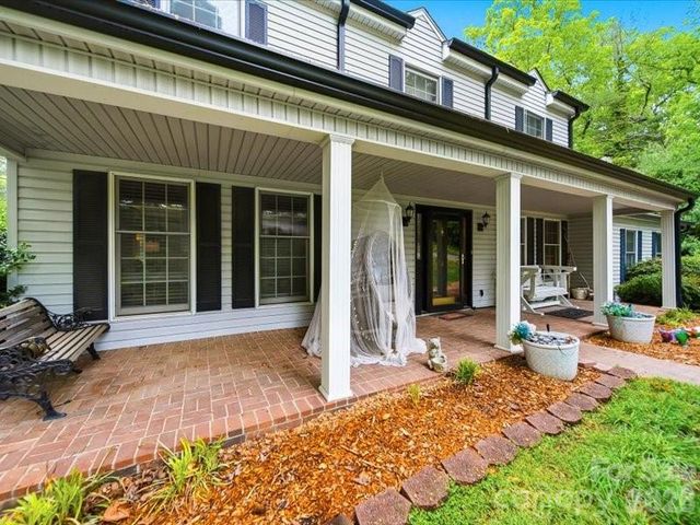 6 Woodland Circle, Granite Falls, NC 28630