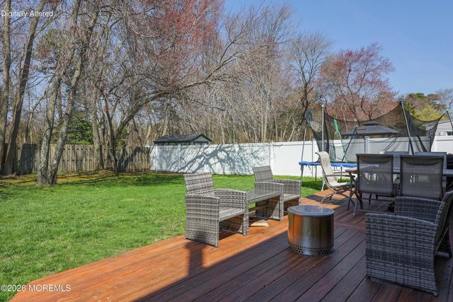 128 Oak Glen Road, Toms River, NJ 08753
