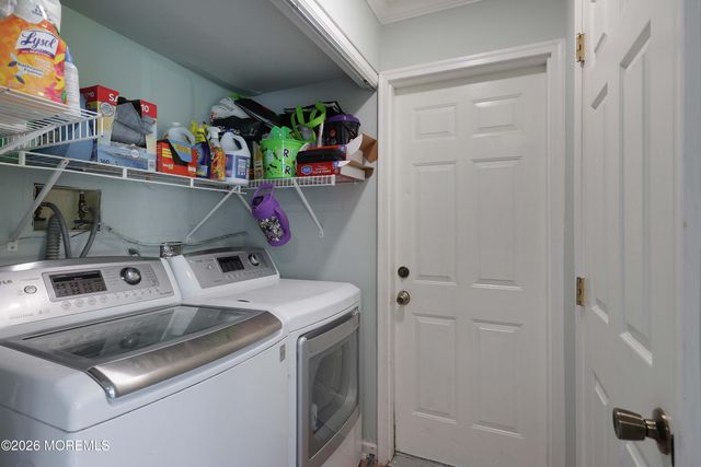 128 Oak Glen Road, Toms River, NJ 08753