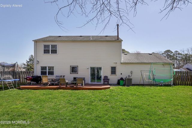 128 Oak Glen Road, Toms River, NJ 08753