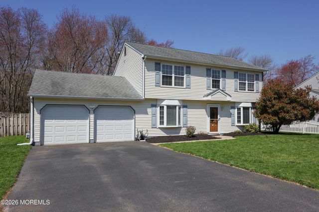 128 Oak Glen Road, Toms River, NJ 08753