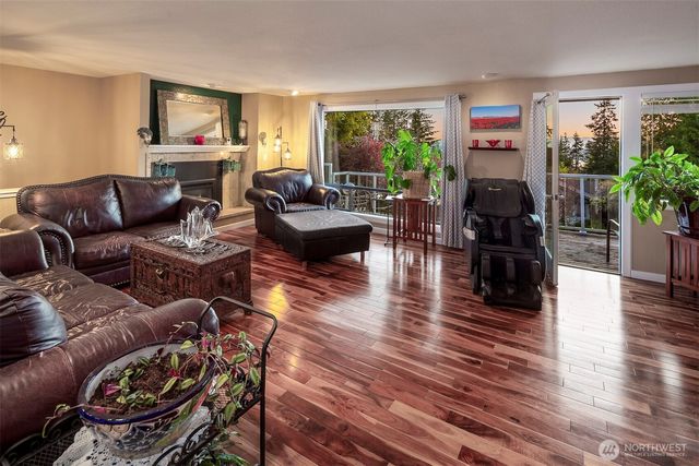 4718 81st Place SW, Mukilteo, WA 98275